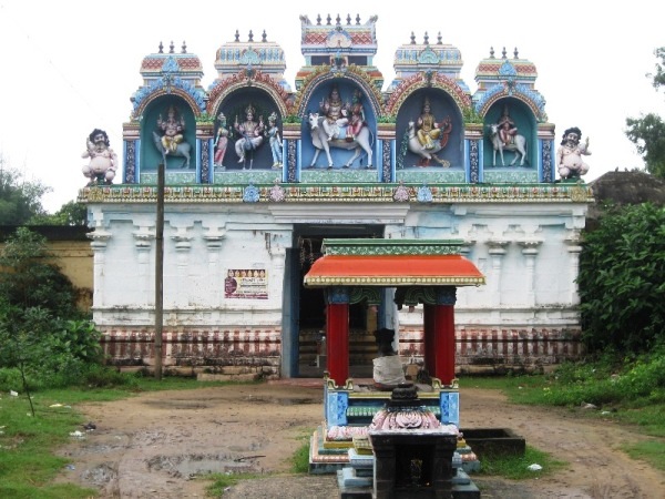 Sembanarkoil Gopuram